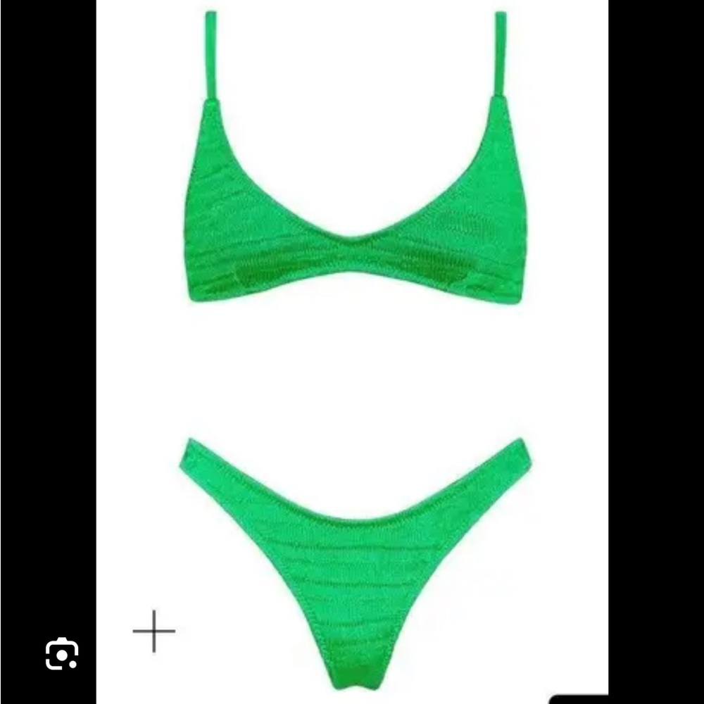 Triangl Swimwear Vibrant Green Set